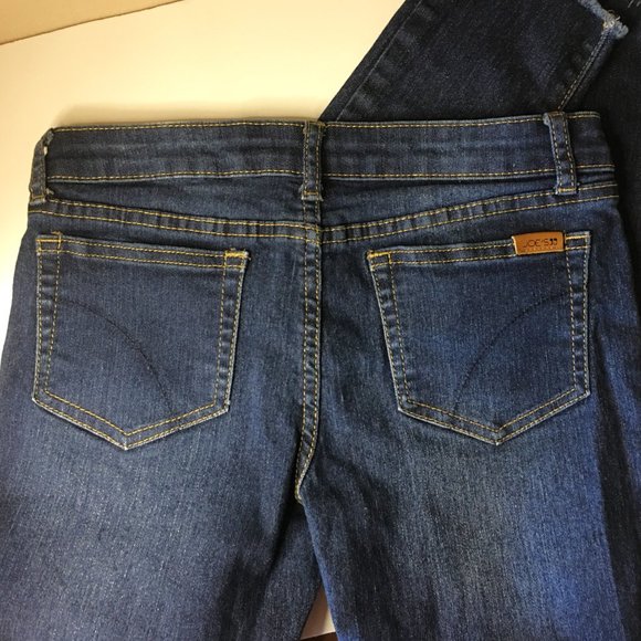 ππ’π'π¦ ππππ‘π¦ Distressed with Bling Frayed End Jeans β¦β¦β¦ - Picture 10 of 15